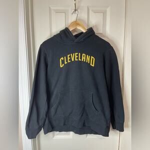 Cleveland Cavaliers Retro Black Active Boys Hoodie Youth Size Large